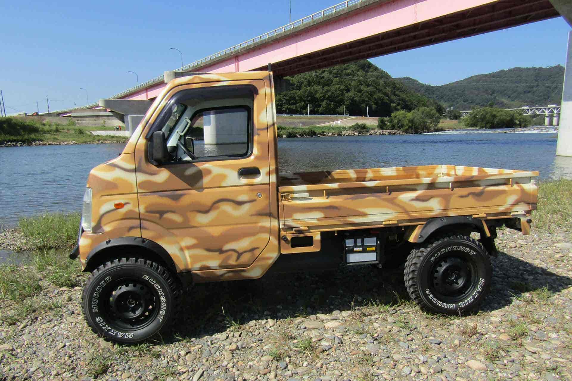 中古車・軽トラのカスタマイズは岡山の野々口自動車　スライダー４